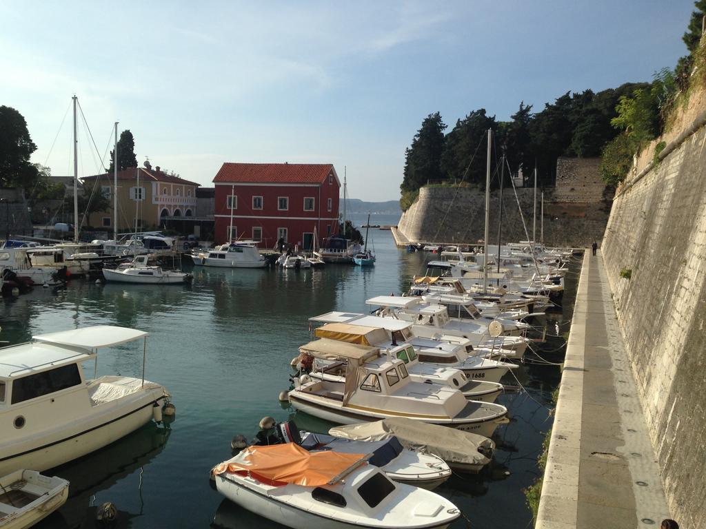 Ella Mare Apartment *